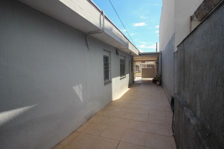 Casa à venda com 294m², 6 quartos e 4 vagas Casa à venda com 294m², 6 quartos e 4 vagasGaragem