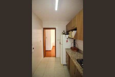 Casa à venda com 294m², 6 quartos e 4 vagas Casa à venda com 294m², 6 quartos e 4 vagasCozinha 1