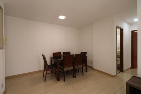 Sala de apartamento para alugar com 2 quartos, 65m² em Vila Carrão, São Paulo