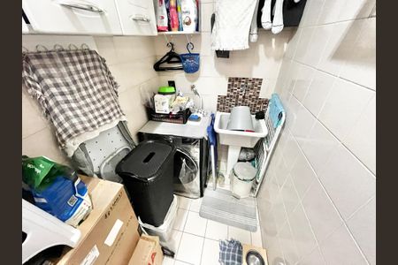 Apartamento para alugar com 76m², 3 quartos e 1 vagaÁrea de Serviço