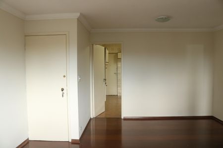 Apartamento para alugar com 100m², 2 quartos e 1 vagaSala