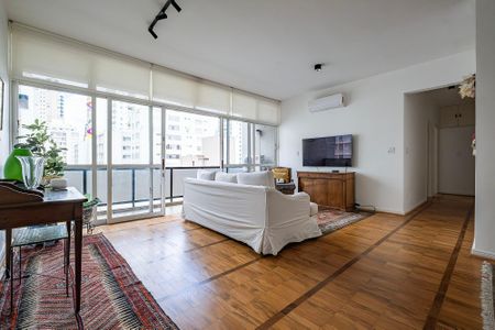 Apartamento à venda com 142m², 3 quartos e 1 vaga Apartamento à venda com 142m², 3 quartos e 1 vagaSala