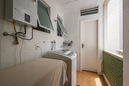 Apartamento à venda com 142m², 3 quartos e 1 vaga Apartamento à venda com 142m², 3 quartos e 1 vagaLavanderia