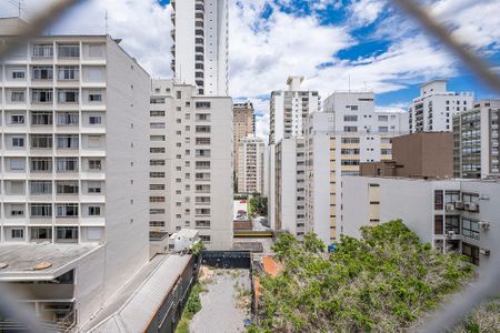Apartamento à venda com 142m², 3 quartos e 1 vaga Apartamento à venda com 142m², 3 quartos e 1 vagaSala - Vista