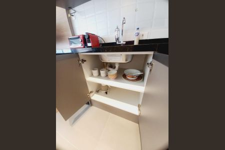 Apartamento para alugar com 34m², 1 quarto e sem vaga