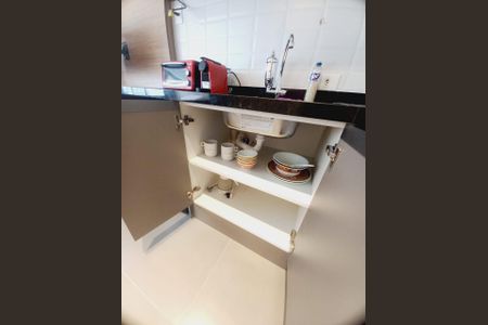 Apartamento para alugar com 34m², 1 quarto e sem vaga