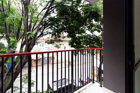 Apartamento à venda com 34m², 2 quartos e sem vagaVaranda