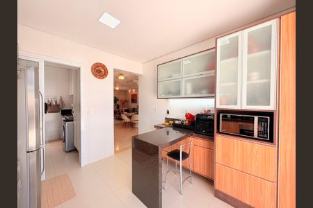 Casa de condomínio à venda com 193m², 3 quartos e 2 vagasCozinha