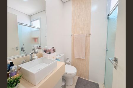 Casa de condomínio à venda com 193m², 3 quartos e 2 vagasBanheiro Social