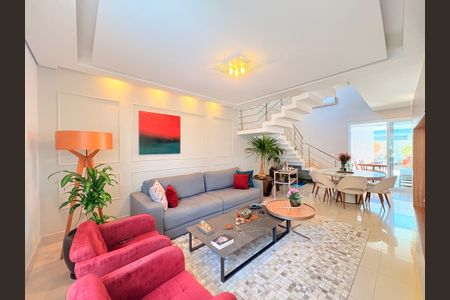 Casa de condomínio à venda com 193m², 3 quartos e 2 vagasSala