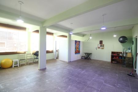 Casa para alugar com 84m², 1 quarto e 2 vagasQuintal - Sala