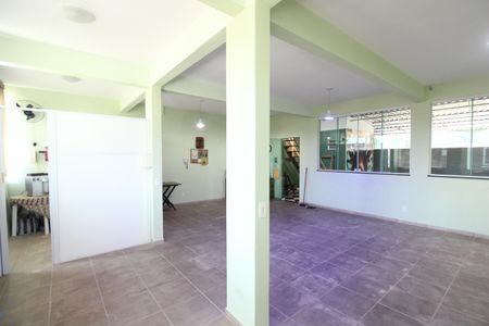 Casa para alugar com 84m², 1 quarto e 2 vagasQuintal - Sala