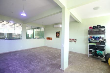 Casa para alugar com 84m², 1 quarto e 2 vagasQuintal - Sala