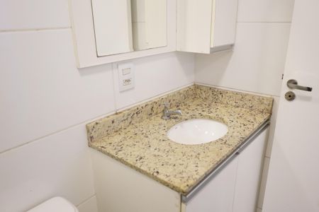 Apartamento para alugar com 30m², 1 quarto e sem vagaBanheiro