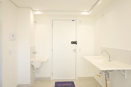 Apartamento para alugar com 32m², 2 quartos e sem vagaÁrea de Serviço