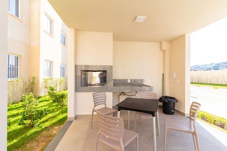 Apartamento para alugar com 32m², 2 quartos e sem vagaÁrea comum - Churrasqueira