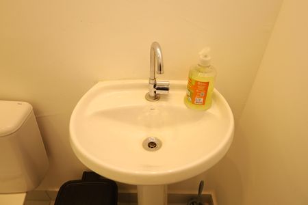 Apartamento para alugar com 32m², 2 quartos e sem vagaBanheiro