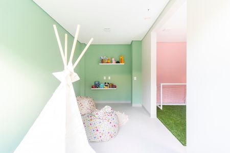 Apartamento para alugar com 32m², 2 quartos e sem vagaÁrea comum - Brinquedoteca