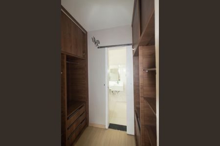 Casa para alugar com 200m², 4 quartos e 4 vagasCloset da Suíte