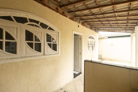 Casa para alugar com 200m², 4 quartos e 4 vagasÁrea de Serviço