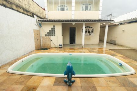 Casa para alugar com 200m², 4 quartos e 4 vagasPiscina