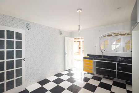 Casa para alugar com 200m², 4 quartos e 4 vagasCozinha