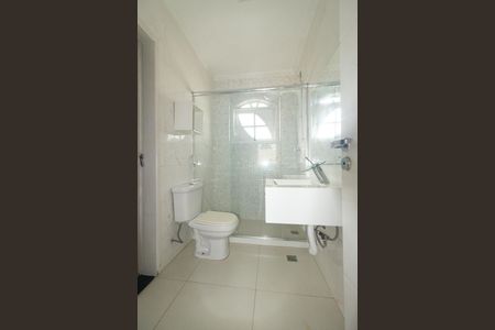 Casa para alugar com 200m², 4 quartos e 4 vagasBanheiro da Suíte