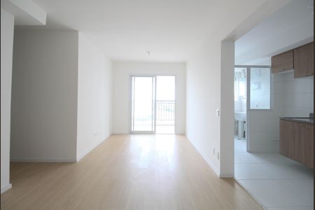 Sala de apartamento para alugar com 2 quartos, 69m² em Jardim Caboré, São Paulo