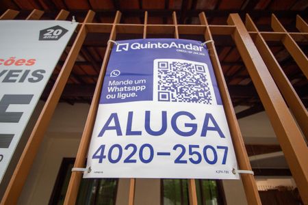 Casa para alugar com 400m², 3 quartos e 2 vagasFachada 