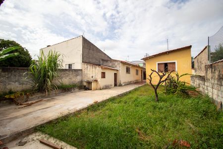 Casa para alugar com 400m², 3 quartos e 2 vagasQuintal 