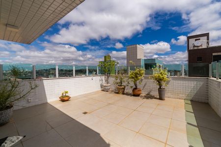 Apartamento para alugar com 180m², 3 quartos e 3 vagasCobertura