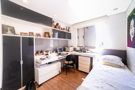 Apartamento para alugar com 180m², 3 quartos e 3 vagasQuarto 2