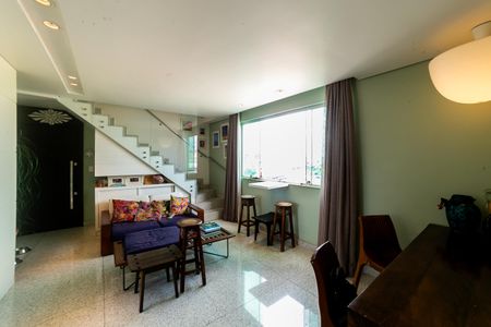 Sala de apartamento para alugar com 3 quartos, 180m² em Colégio Batista, Belo Horizonte