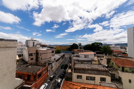 Apartamento para alugar com 180m², 3 quartos e 3 vagasVista da Sacada