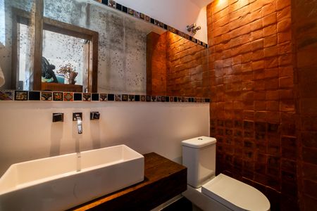 Apartamento para alugar com 180m², 3 quartos e 3 vagasLavabo