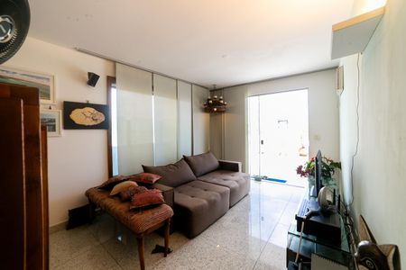 Apartamento para alugar com 180m², 3 quartos e 3 vagasCobertura