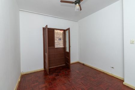 Casa à venda com 170m², 3 quartos e 3 vagas Casa à venda com 170m², 3 quartos e 3 vagasQuarto 3