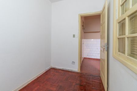 Casa à venda com 170m², 3 quartos e 3 vagas Casa à venda com 170m², 3 quartos e 3 vagasQuarto de Serviço