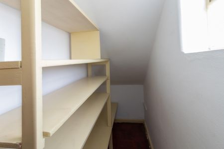 Casa à venda com 170m², 3 quartos e 3 vagas Casa à venda com 170m², 3 quartos e 3 vagasDespensa