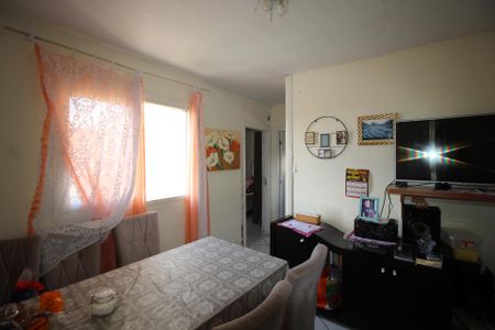 Sala de apartamento à venda com 2 quartos, 46m² em Santa Rosa de Lima, Porto Alegre