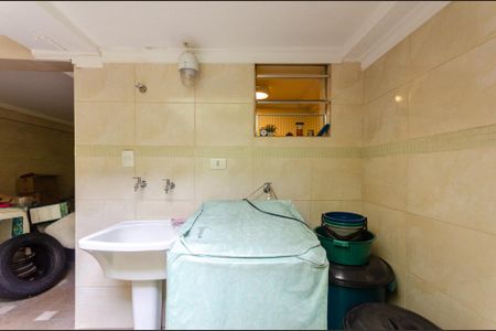 Casa à venda com 65m², 2 quartos e 2 vagas Casa à venda com 65m², 2 quartos e 2 vagasÁrea de Serviço