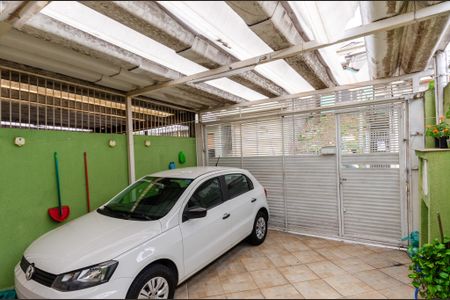 Casa à venda com 65m², 2 quartos e 2 vagas Casa à venda com 65m², 2 quartos e 2 vagasGaragem