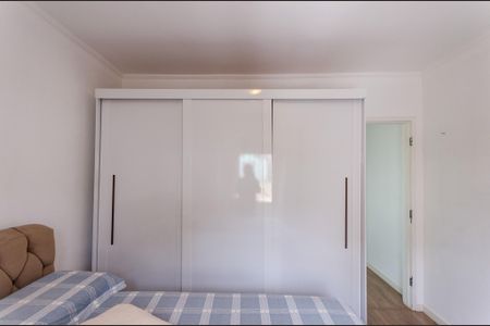 Casa à venda com 65m², 2 quartos e 2 vagas Casa à venda com 65m², 2 quartos e 2 vagasQuarto 1