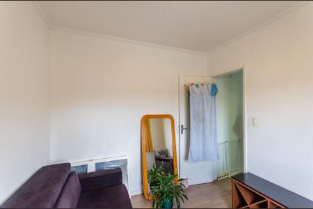 Casa à venda com 65m², 2 quartos e 2 vagas Casa à venda com 65m², 2 quartos e 2 vagasQuarto 2