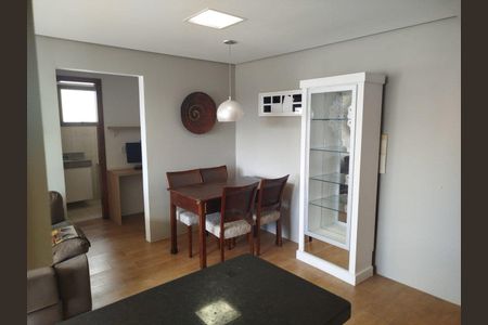 Sala  de apartamento para alugar com 1 quarto, 47m² em Jardim Botânico, Porto Alegre