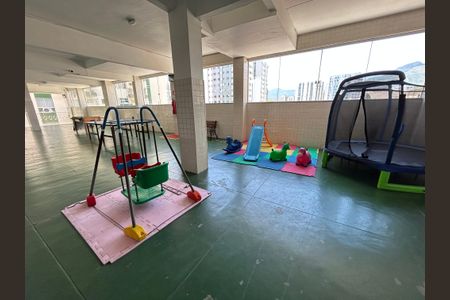 Apartamento à venda com 74m², 2 quartos e 1 vagaÁrea comum - Playground