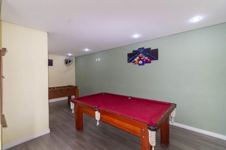 Apartamento para alugar com 48m², 2 quartos e 1 vaga Apartamento para alugar com 48m², 2 quartos e 1 vagaSalão de jogos