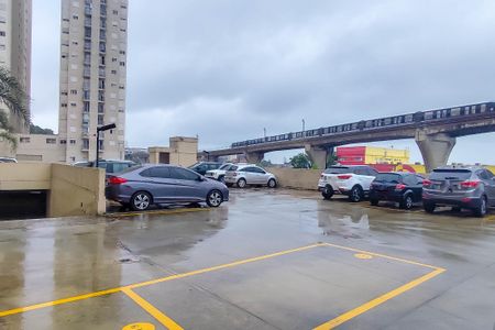 Apartamento para alugar com 48m², 2 quartos e 1 vaga Apartamento para alugar com 48m², 2 quartos e 1 vagaGaragem