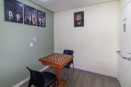 Apartamento para alugar com 48m², 2 quartos e 1 vaga Apartamento para alugar com 48m², 2 quartos e 1 vagaSalão de jogos