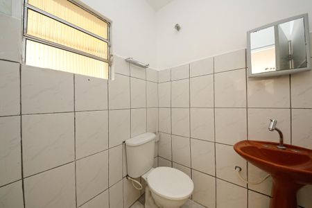 Casa à venda com 150m², 1 quarto e 2 vagas Casa à venda com 150m², 1 quarto e 2 vagasBanheiro - casa 1